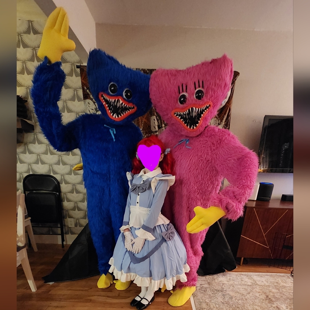 Official Women's Kissy Missy Costume